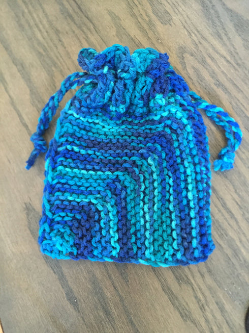 KNITTING PATTERN: Garter Stitch Cinch Sack Bag
